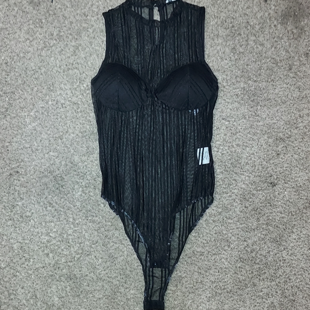 Fashion Nova BodySuit Medium